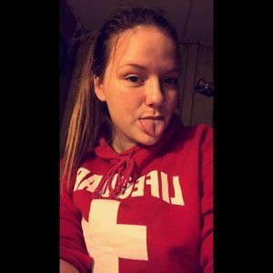 Meet your Posher, Lacey